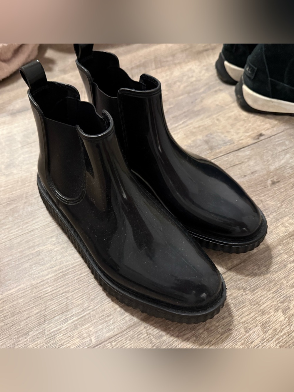 Michael Kors Glossy Black Chelsea Rain Boots